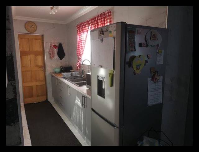 2 BEDROOM CLUSTER FOR SALE IN POMONA